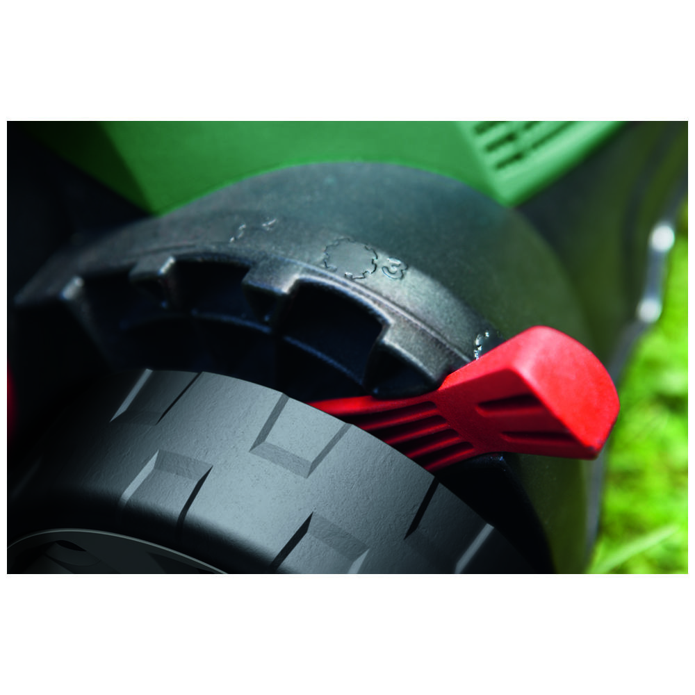 Bosch UniversalVerticut 1100 Verticutter (230V) Machine Mart