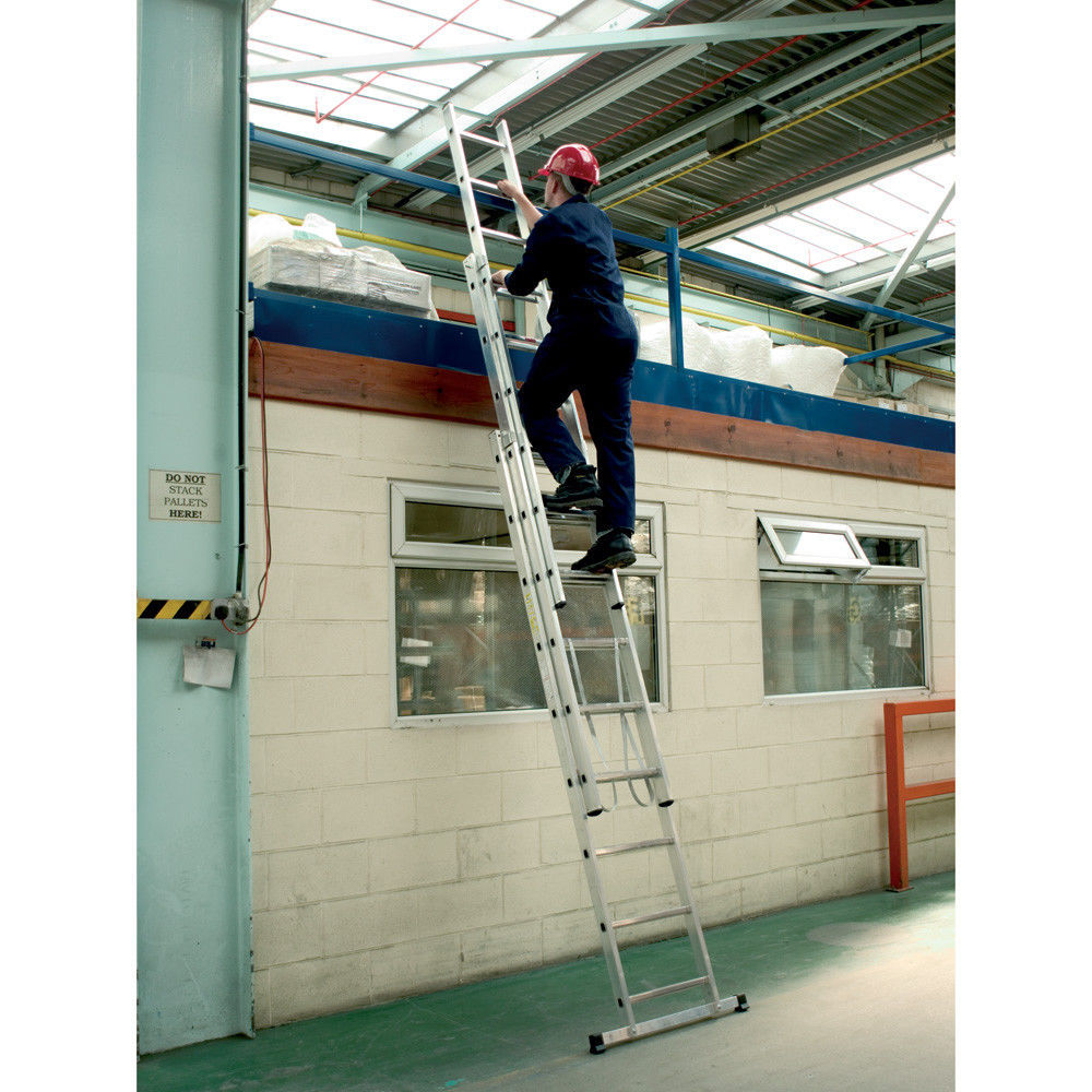 Werner Combi 100 3 Section Trade Ladder (2.0m) - Machine Mart - Machine ...