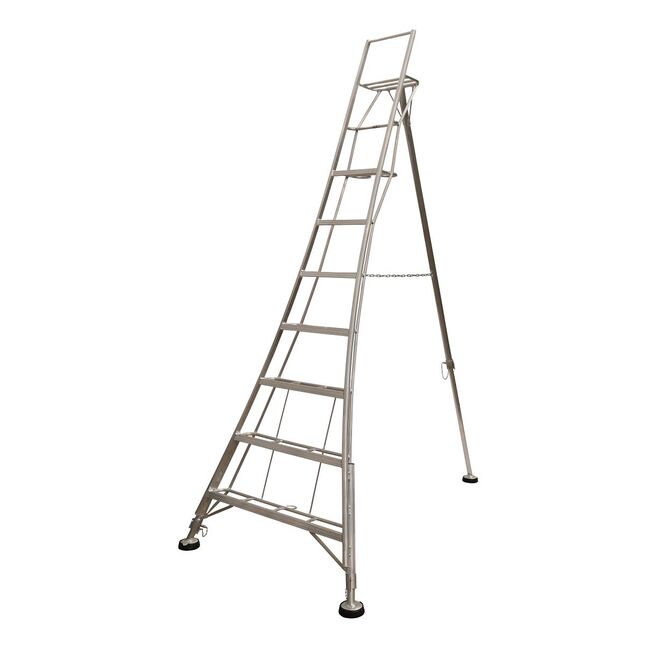 Image of Werner 92507 Adjustable Tripod Platform Ladder - 7 Tread