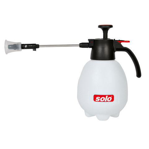 Image of Solo Solo SO402 2 Litre Hand Garden Sprayer