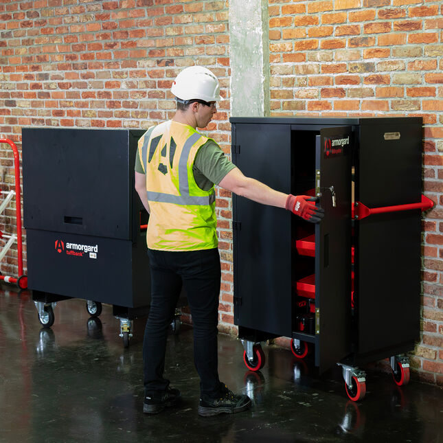 Armorgard Fc4 Mobile Fittings Cabinet